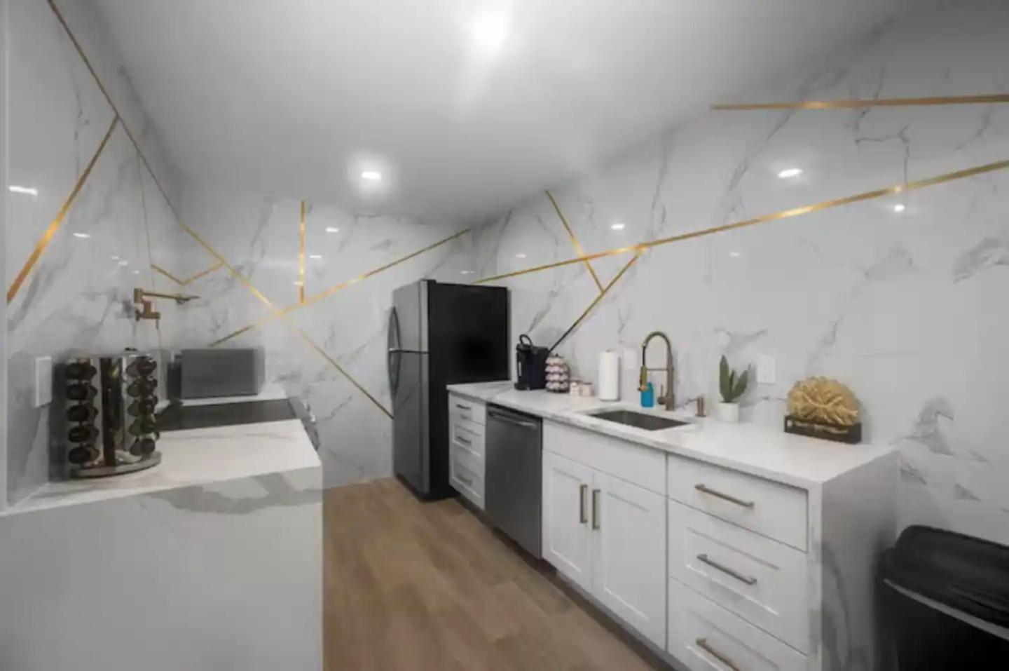Spacious 1Br Galleria Apt With Pool & Free Park Хюстън Екстериор снимка