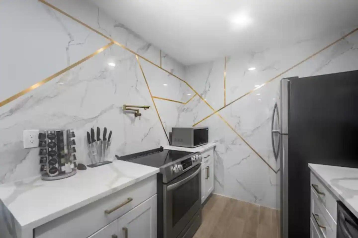Spacious 1Br Galleria Apt With Pool & Free Park Хюстън Екстериор снимка