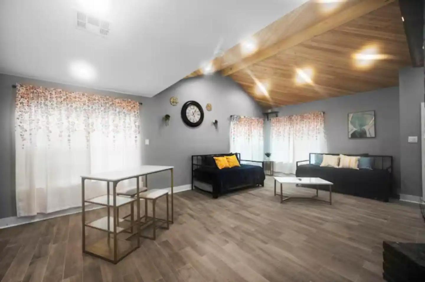 Spacious 1Br Galleria Apt With Pool & Free Park Хюстън Екстериор снимка